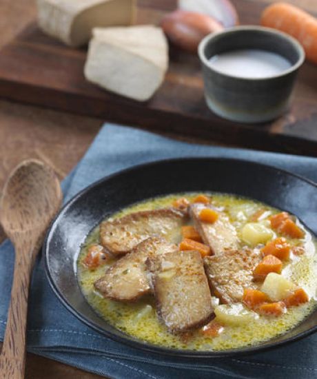 https://scarabee-biocoop.life/Soupe de légumes et tofu fumé