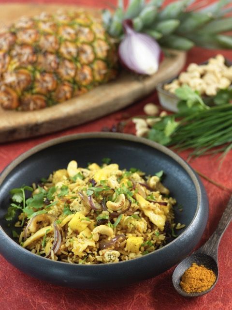 riz sauté à l'ananas raisin et tofu
