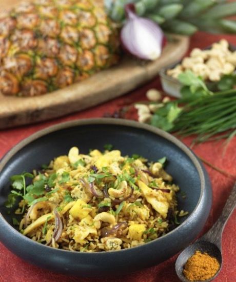 https://scarabee-biocoop.life/riz sauté à l'ananas raisin et tofu