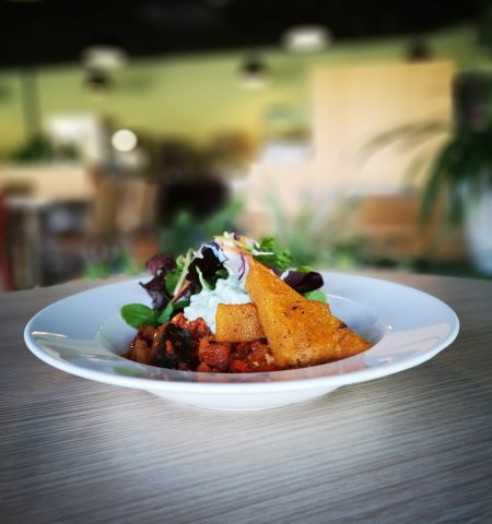 Chili sin carne polenta rôtie